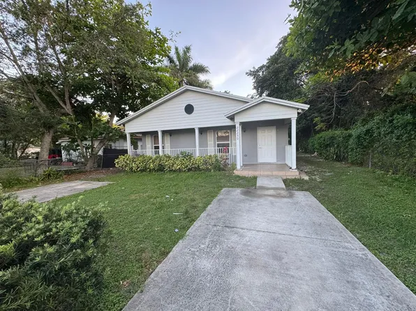 22250 Miami Ave, Miami, FL 33170