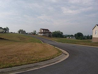 2nd image of 6005 Roanoke Ct