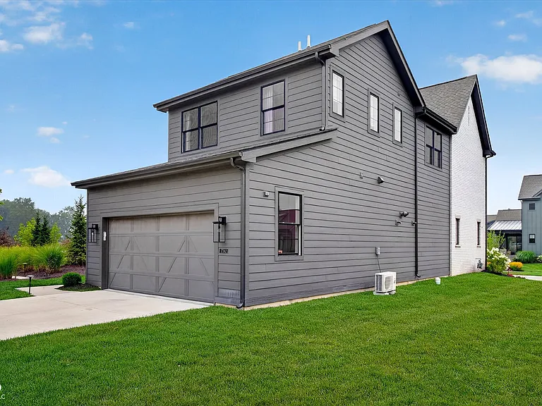 17362 Ackerson Blvd — Photo 26