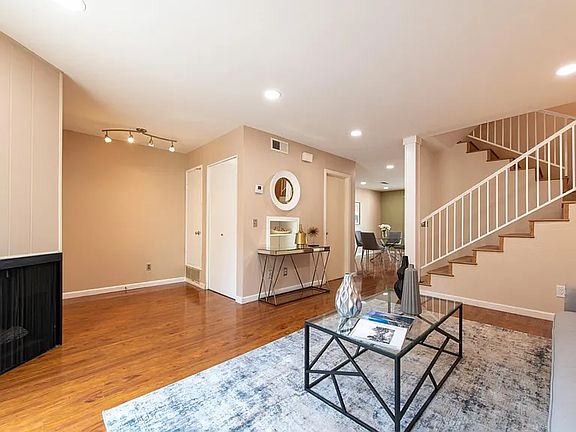2nd image of 20580 Shady Oak Ln