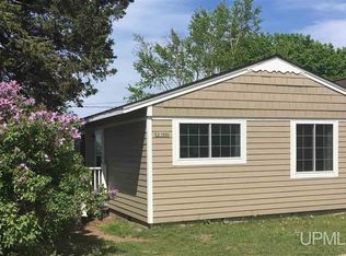E21926 Grand Marais Ave, Grand Marais, MI 49839