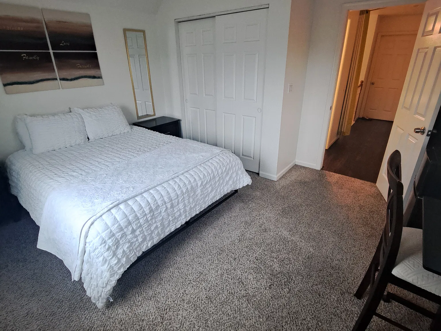 1 bed, 1350 sqft, $1,100 — Photo 3