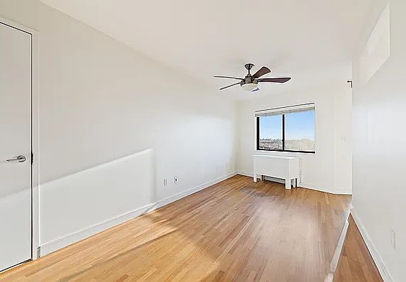 2nd image of 1610 De Kalb Ave #4C
