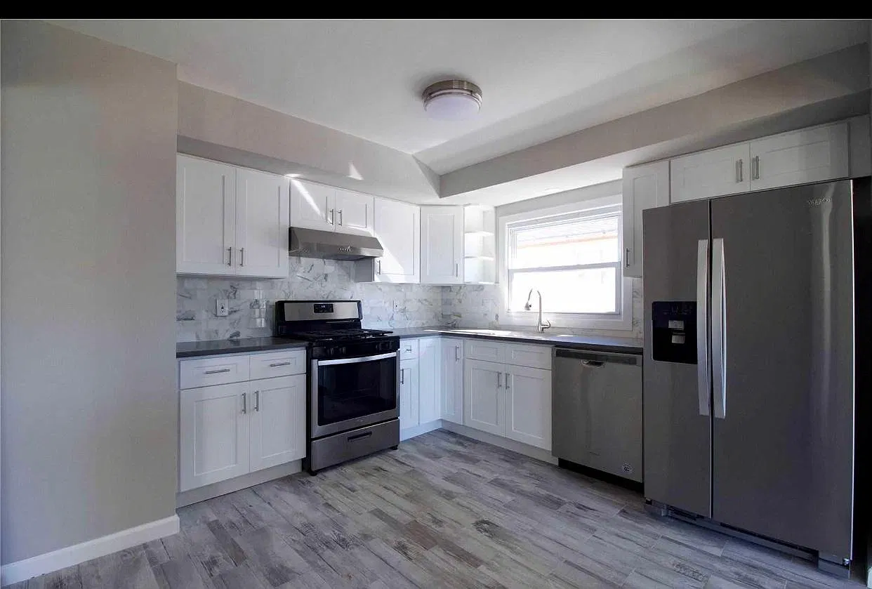 3 bed, $3,700 — Photo 4
