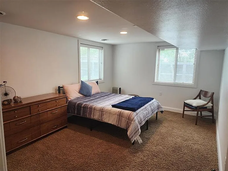 2911 Placer Dr — Photo 5