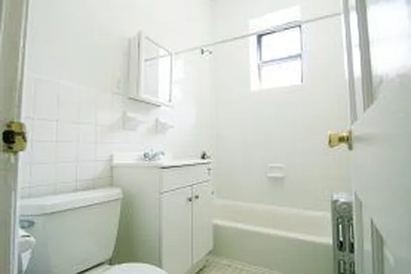 Rented by Horowitz Real Estate | media 7