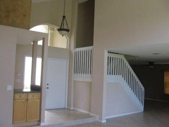3rd image of 4247 Onega Cir