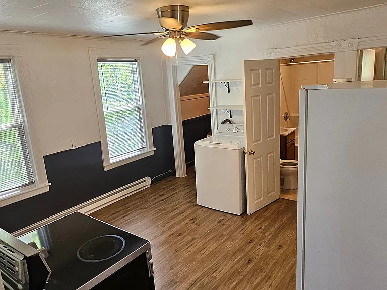 104 Rodney St #3 — Photo 6