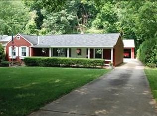 200 Datura Dr, Pittsburgh, PA