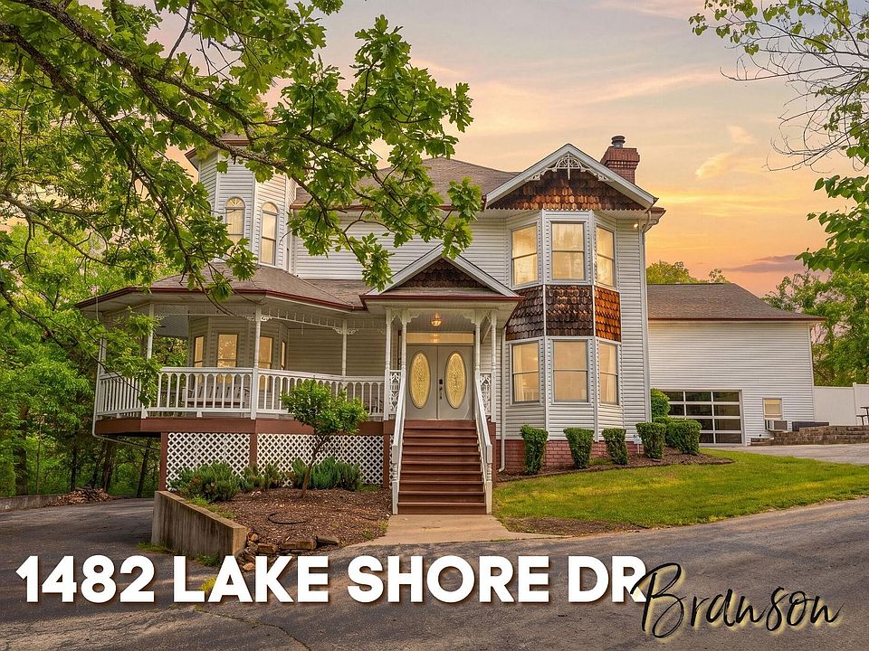 1st image of 1482 Lake Shore Drive