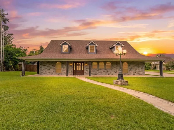 2275 Belfast Way, Vidor, TX 77662