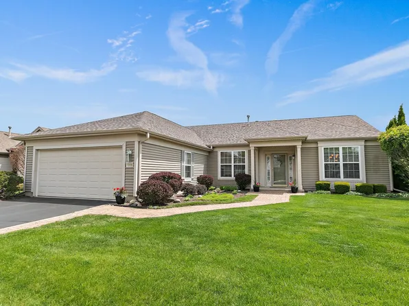 13506 Dakota Fields Dr, Huntley, IL 60142