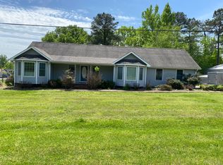 139 Long St, Parsons, TN 38363