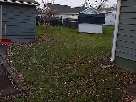 3rd image of 54 Hedley St