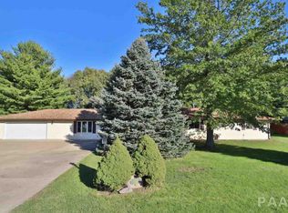 16114 N Regency Park Pl, Chillicothe, IL 61523