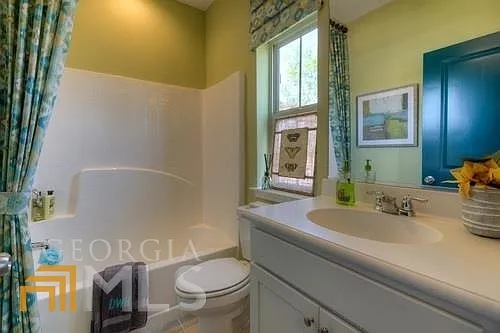 136 Blakemore Dr SE — Photo 24
