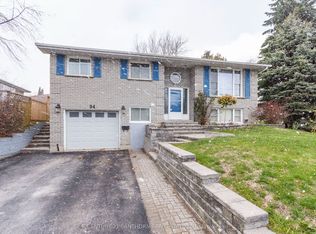 94 N Murray St, Quinte West, ON K8V 5P4