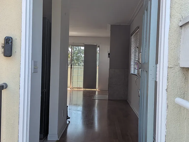 823 Maple St #1 — Photo 40