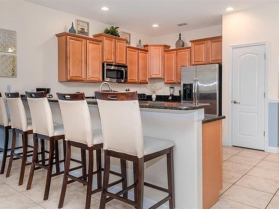 4th image of 1506 Moon Valley Dr