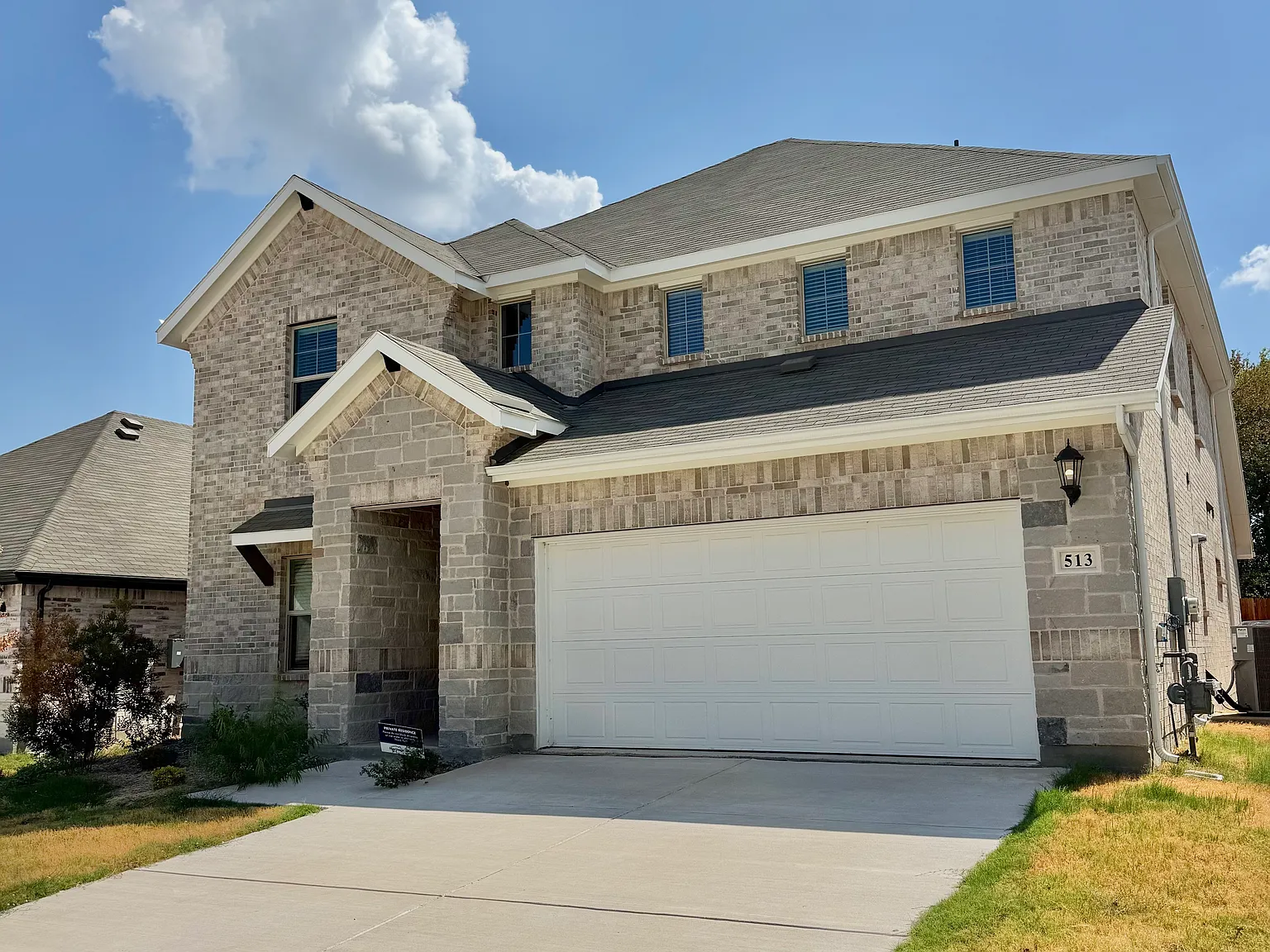 5 bed, 3060 sqft, $3,000 — Photo 3
