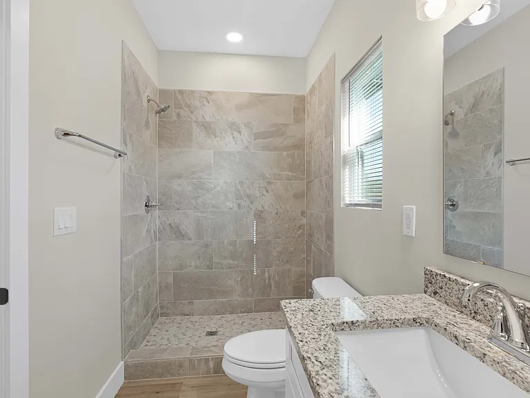 1022 Wentford Ave — Photo 17
