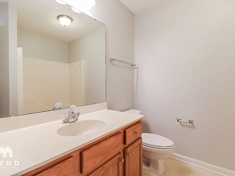 928 Shannondale Dr — Photo 13
