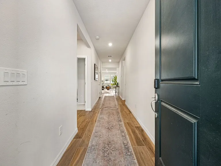 368 Muhly Grass St — Photo 3