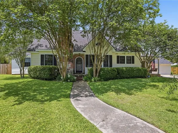 804 W Charles St, Hammond, LA 70401