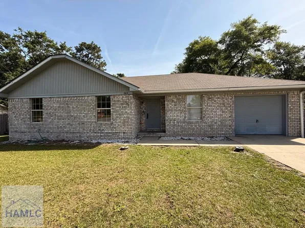 263 Sabreena Cir, Hinesville, GA 31313