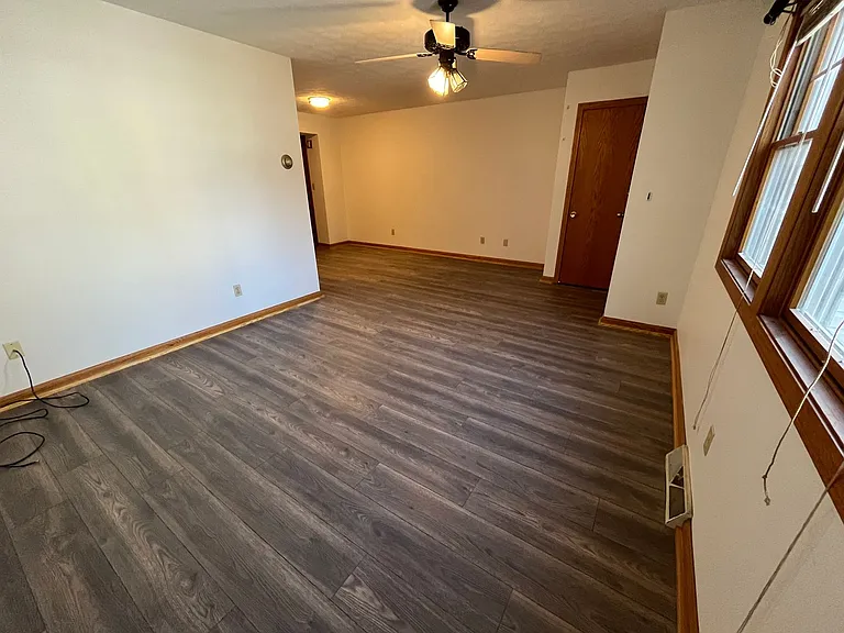 Millstream Apartments — Photo 11