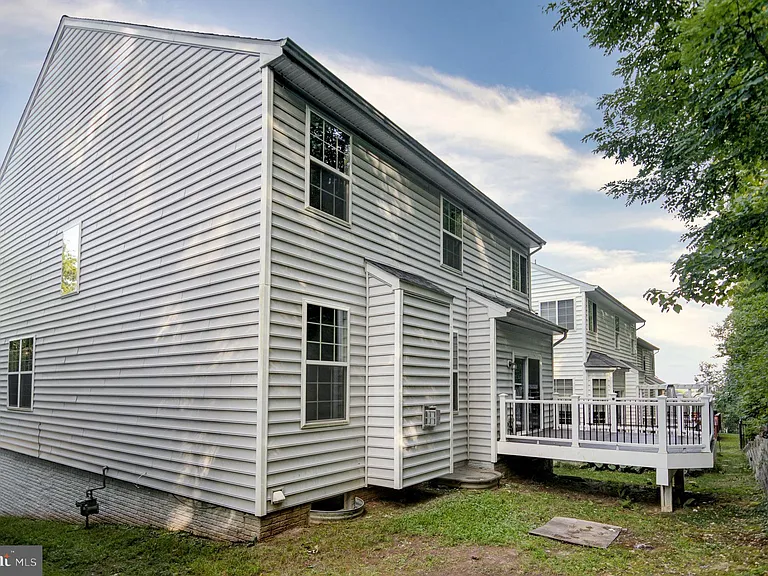 3401 Eagle Ridge Dr — Photo 42