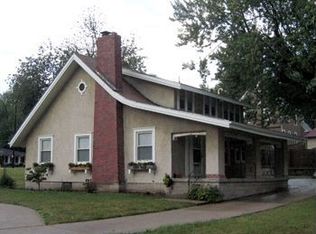 6236 Oak St, Kansas City, MO 64113
