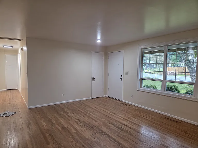 13150 SW Watkins Ave — Photo 8