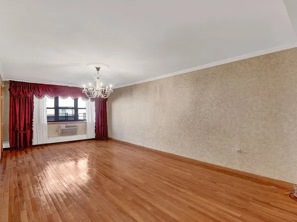 99-11 60th Ave APT 4E, Flushing, NY 11368