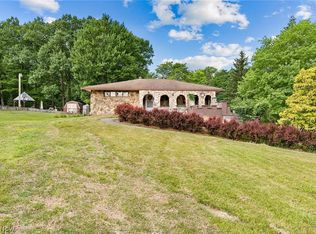 8272 Wyatt Rd, Broadview Heights, OH 44147