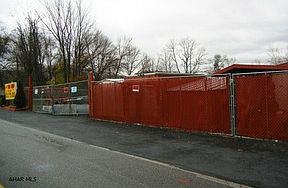 2nd image of 115 S Dartmouth Ln