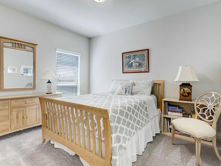 8126 Silverspot Ln — Photo 29