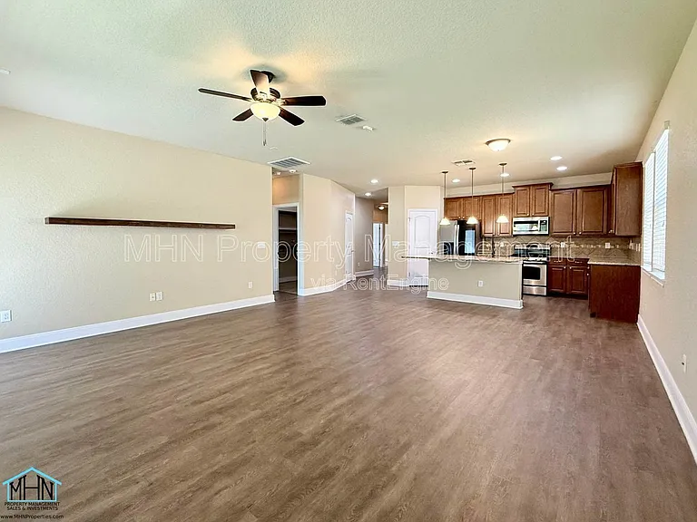 12807 Waterlily Way — Photo 4