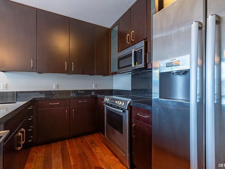 1189 Waimanu St #2006 — Photo 12