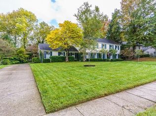 704 Turf Ct, Lexington, KY 40502