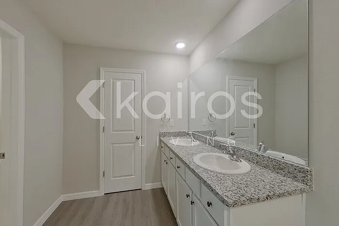 8590 SW 43rd Ter — Photo 24