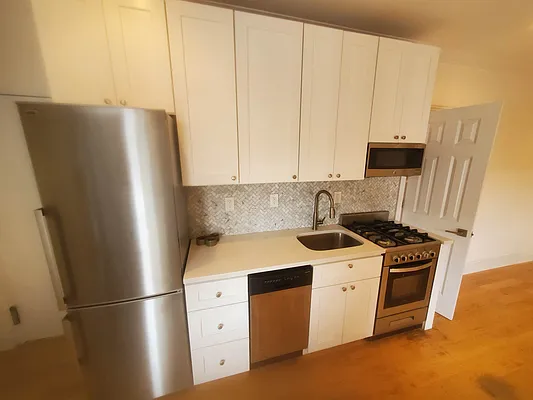 Rented by Corcoran | media 22