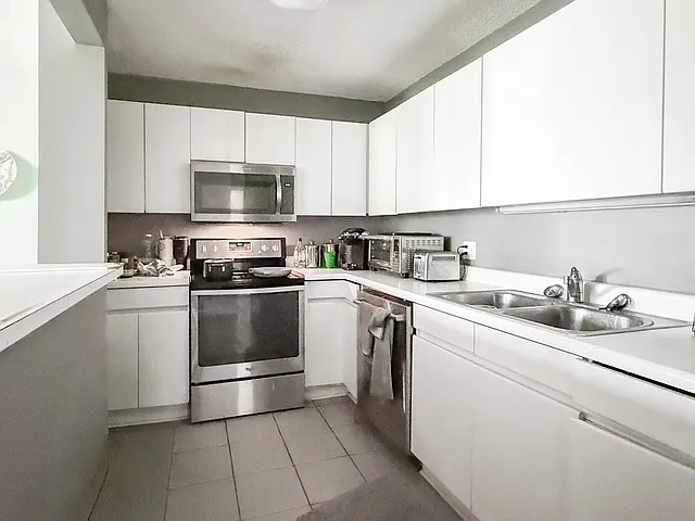 440 N Wabash Ave #3406 — Photo 5