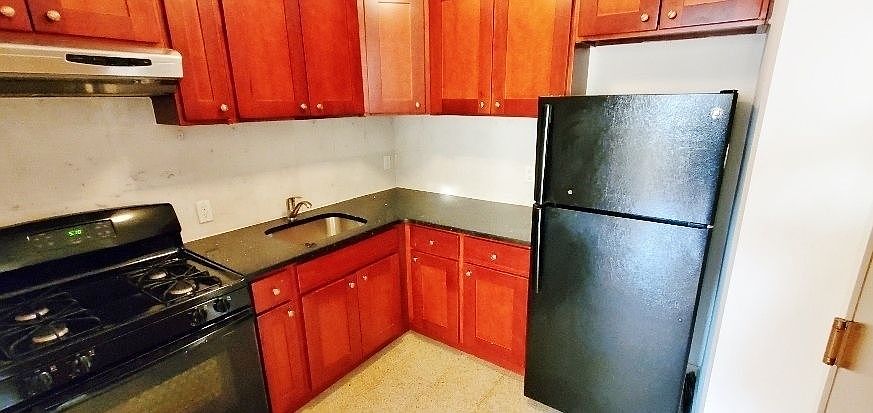 1st image of 25-24 Broadway #4LL