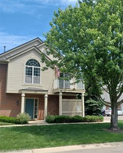 17200 Chesapeake Cir, Commerce Township, MI, 48390