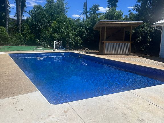 5th image of 2030 Harold Ct