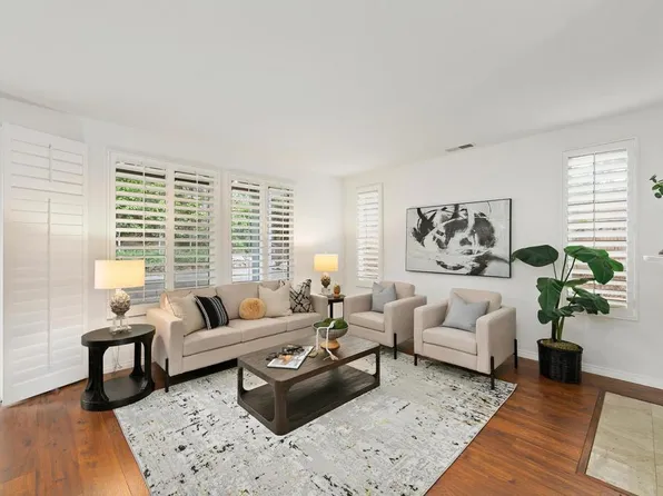 4162 Misty Rdg, San Diego, CA 92130