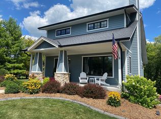 1824 Butternut Ln, Grafton, WI 53024