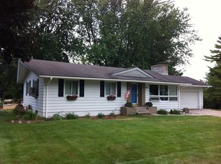 555 Edmar Dr, Traverse City, MI 49686