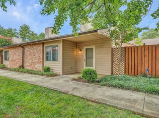 408 Windward Dr SW, Roanoke, VA